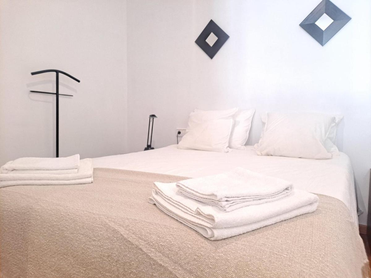 Fantastico Loft Cerca Centro By Lofties Appartement Terrassa Buitenkant foto